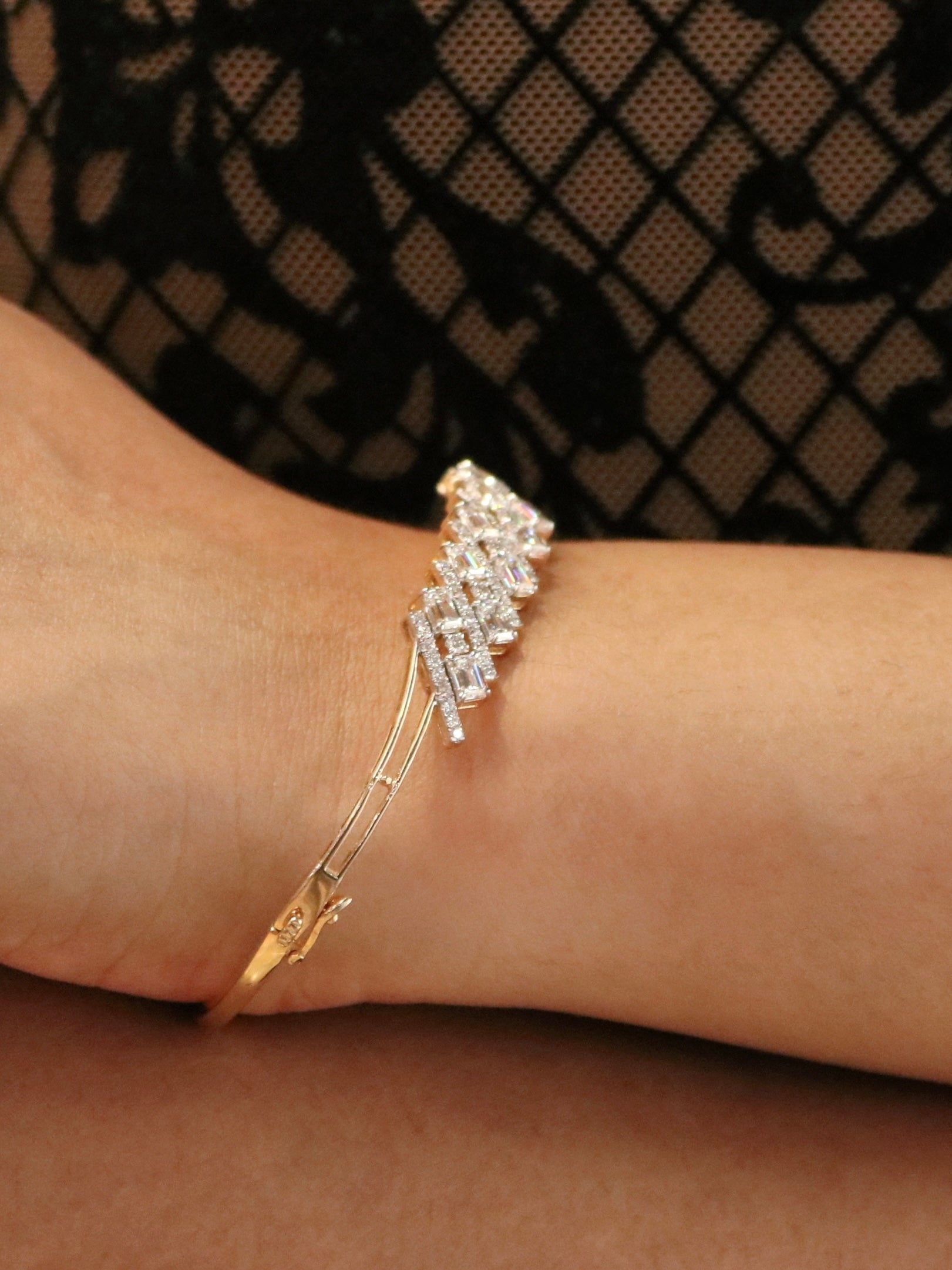 Radiquanta Lab Diamond Bracelet - Stylish & Radiant - Fiona Diamonds - Fiona Diamonds