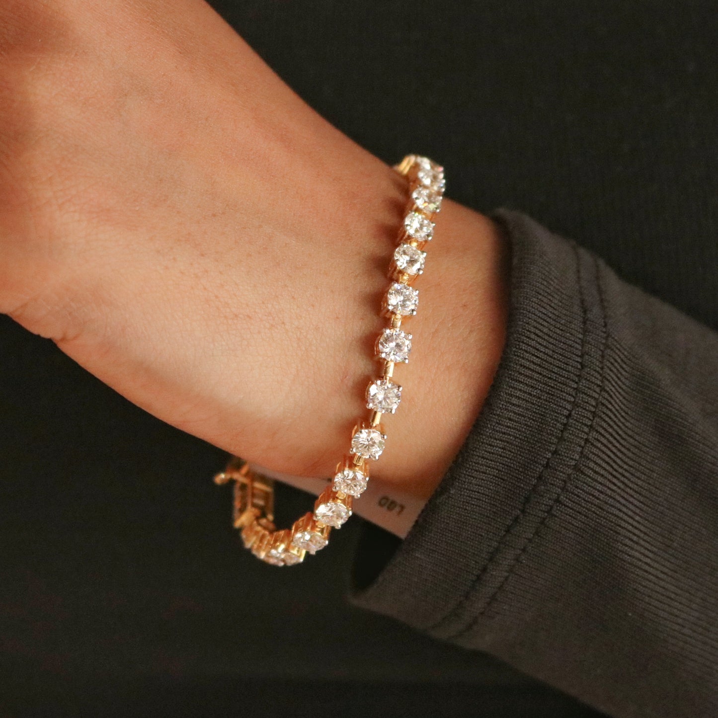 Valeriate Lab Diamond Bracelet - Fiona Diamonds - Fiona Diamonds