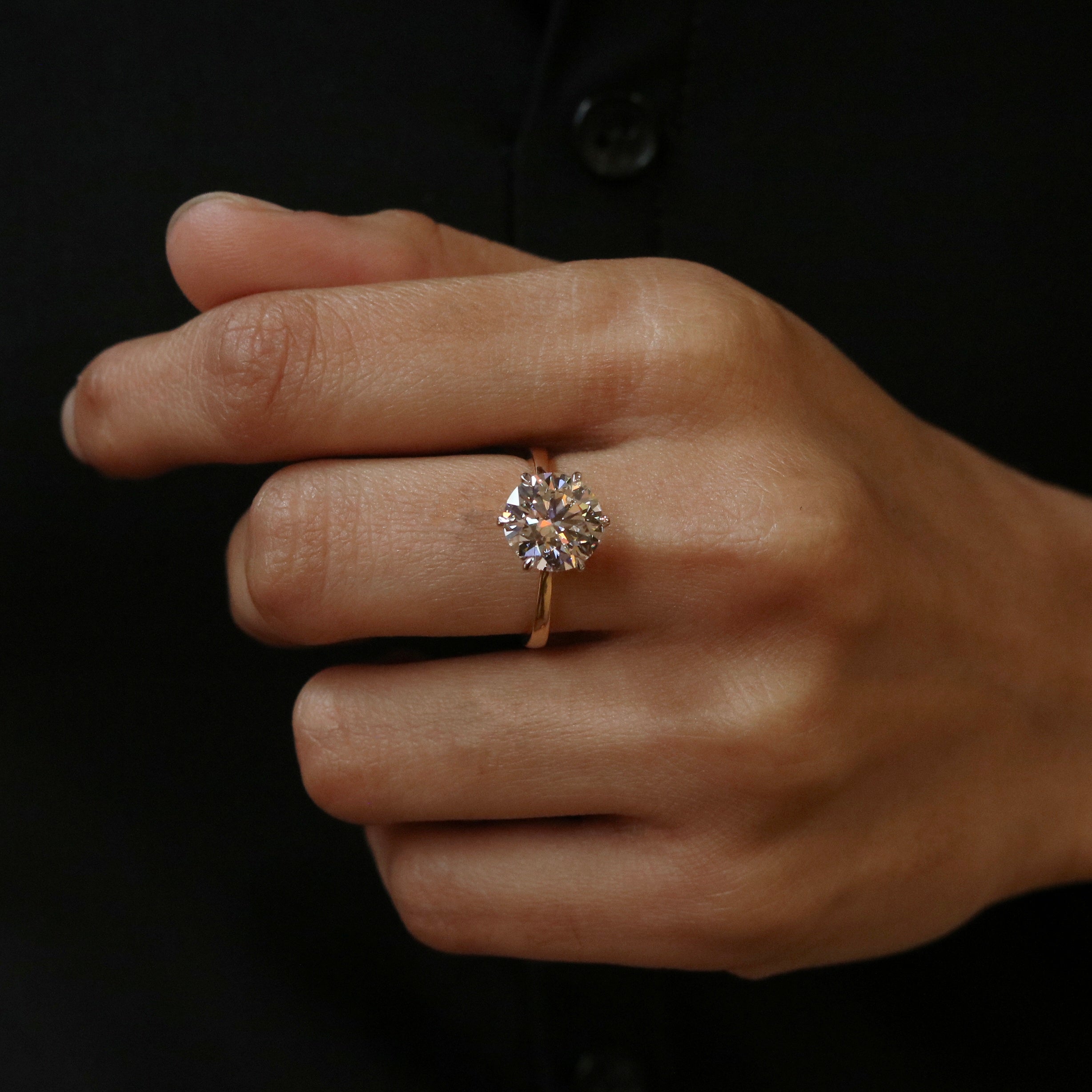 Andong Lab Grown Diamond Ring - Stylish & Ethical - Fiona Diamonds - Fiona Diamonds