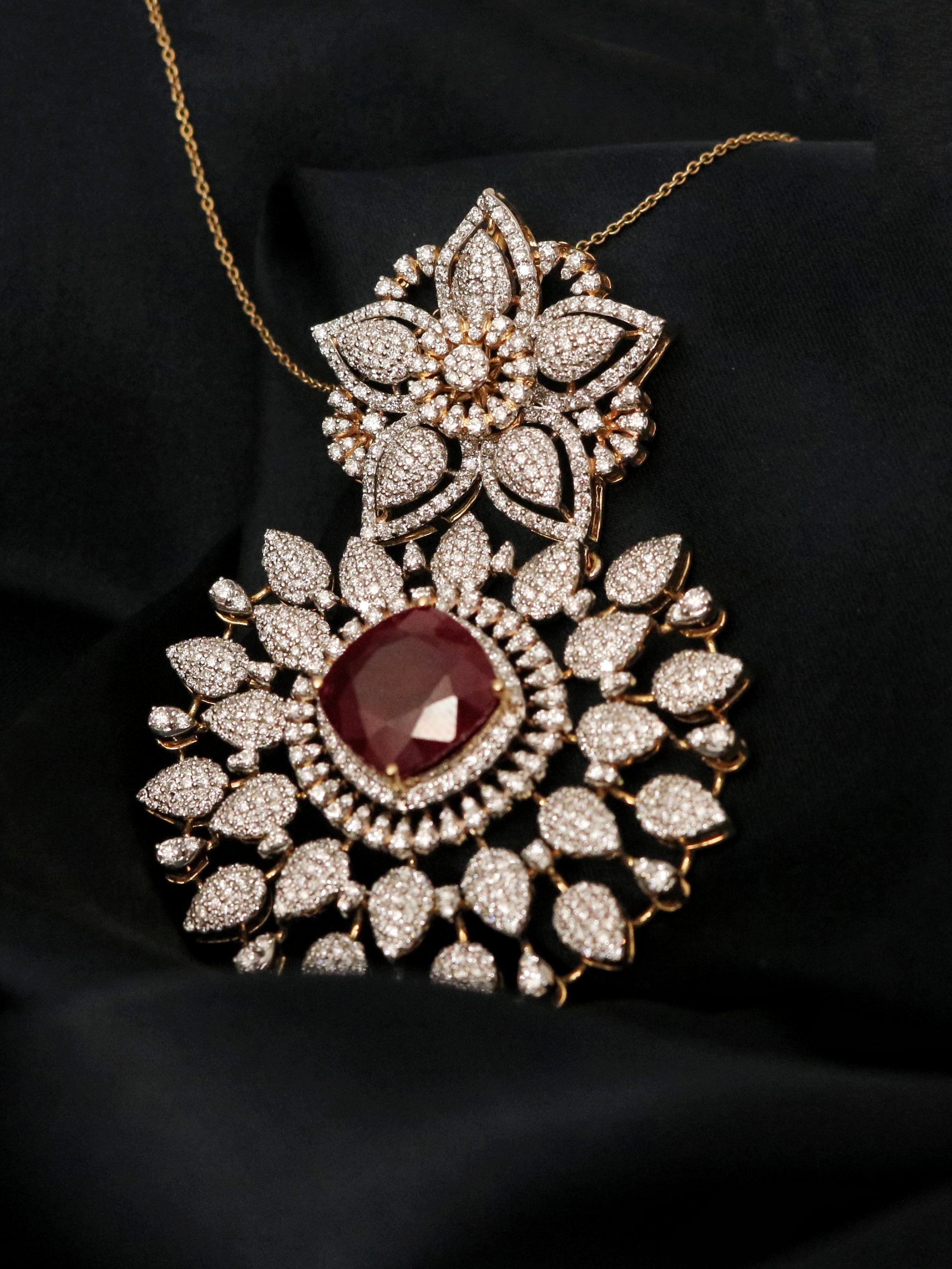 Cressida Lab Grown Diamond Pendant – Regal, Ethical, Beautiful - Fiona Diamonds - Fiona Diamonds