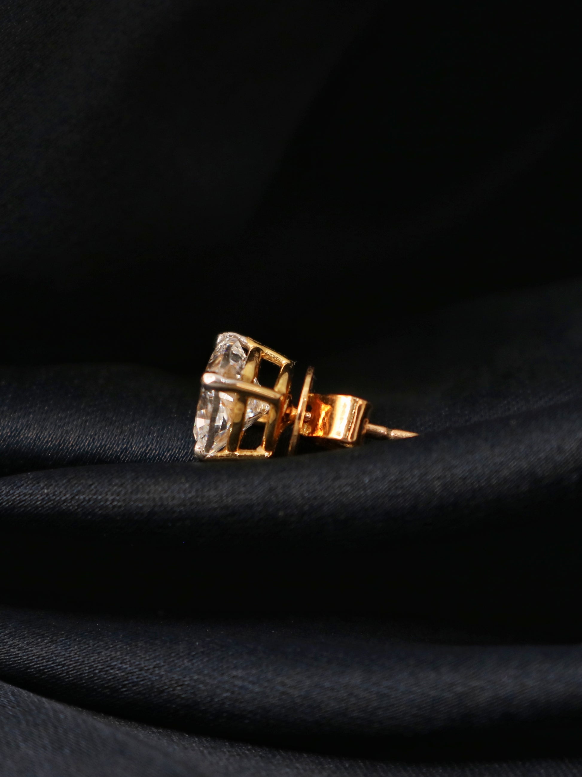 Atlas 1ct Lab Grown Diamond Men's Stud ??Bold & Sustainable Beauty - Fiona Diamonds - Fiona Diamonds