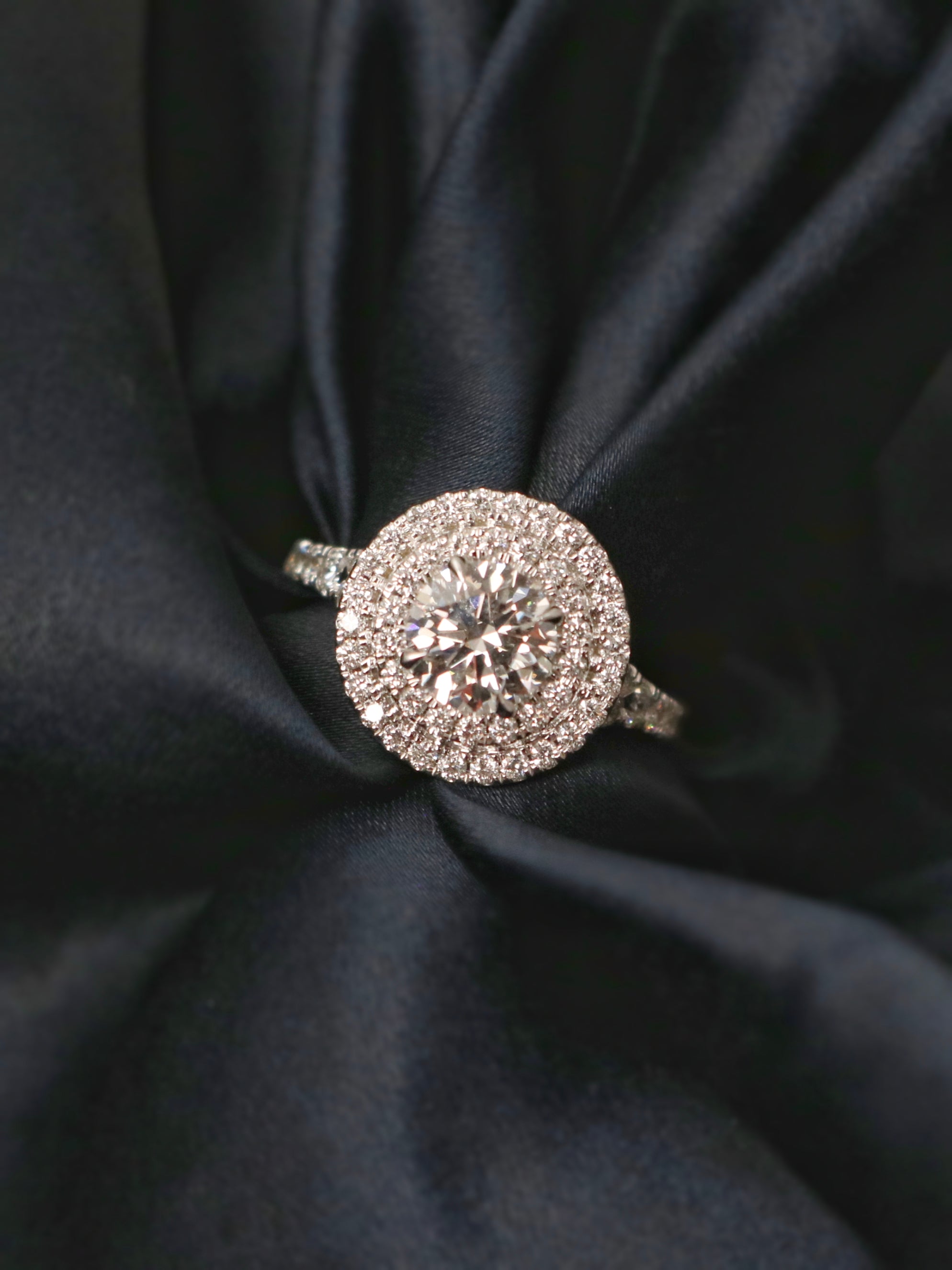 Callista Lab Grown Diamond Ring ??Exquisite Style, Sustainable - Fiona Diamonds - Fiona Diamonds