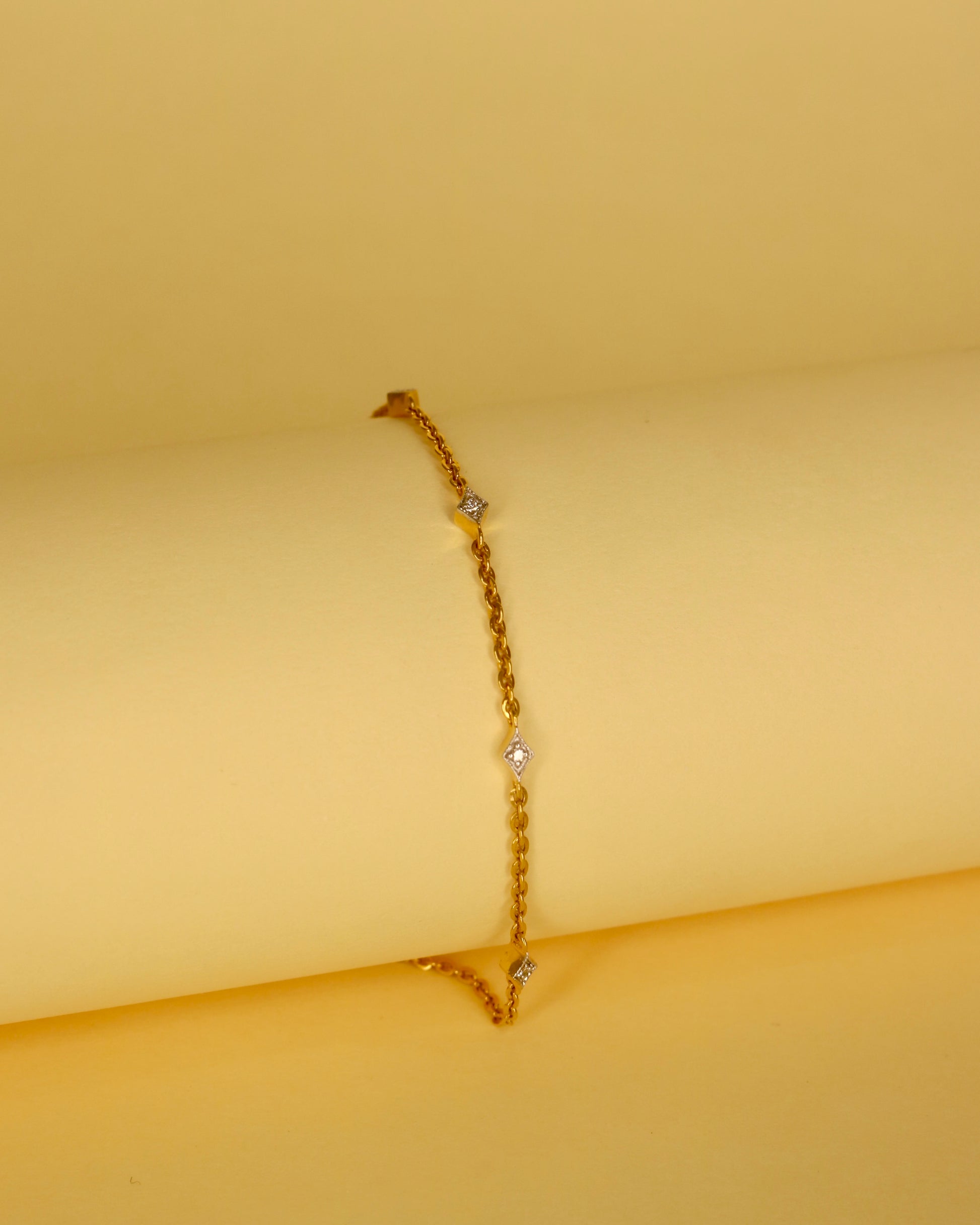 Elvysha Lab Diamond Bracelet - Timeless Grace - Fiona Diamonds - Fiona Diamonds