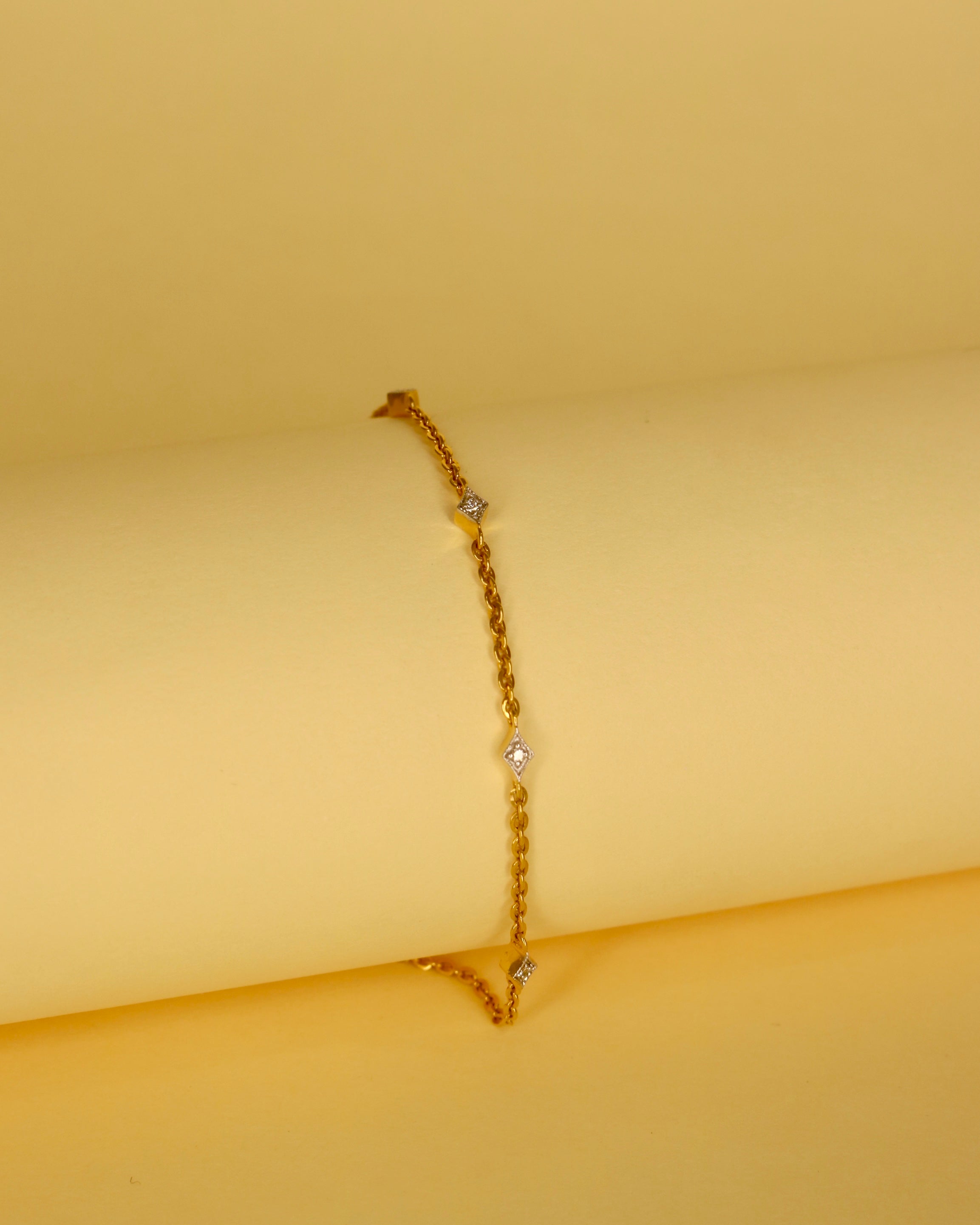 Elvysha Lab Diamond Bracelet - Timeless Grace - Fiona Diamonds - Fiona Diamonds
