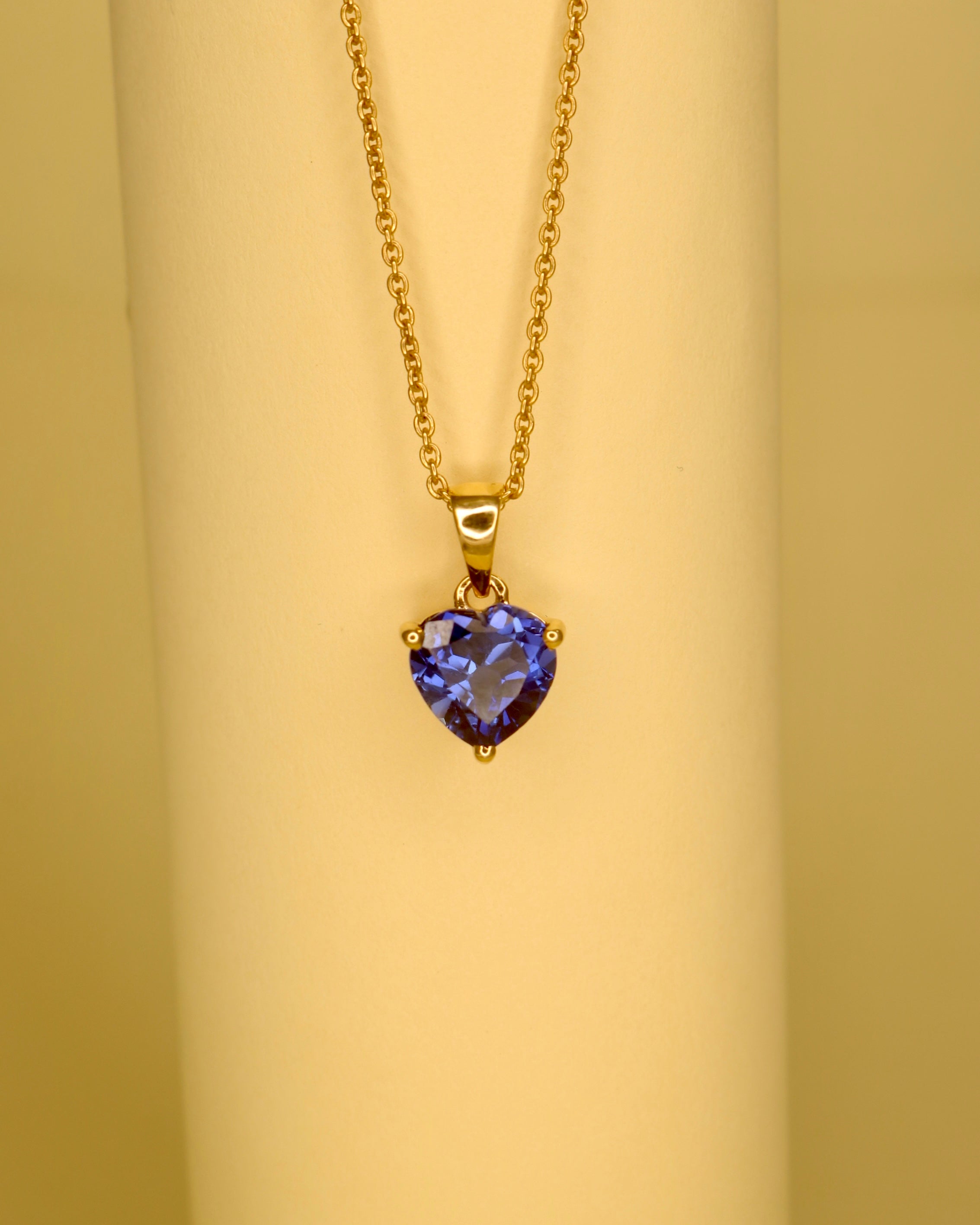 Quorynna Lab Diamond Pendant - Modern Grace - Fiona Diamonds - Fiona Diamonds