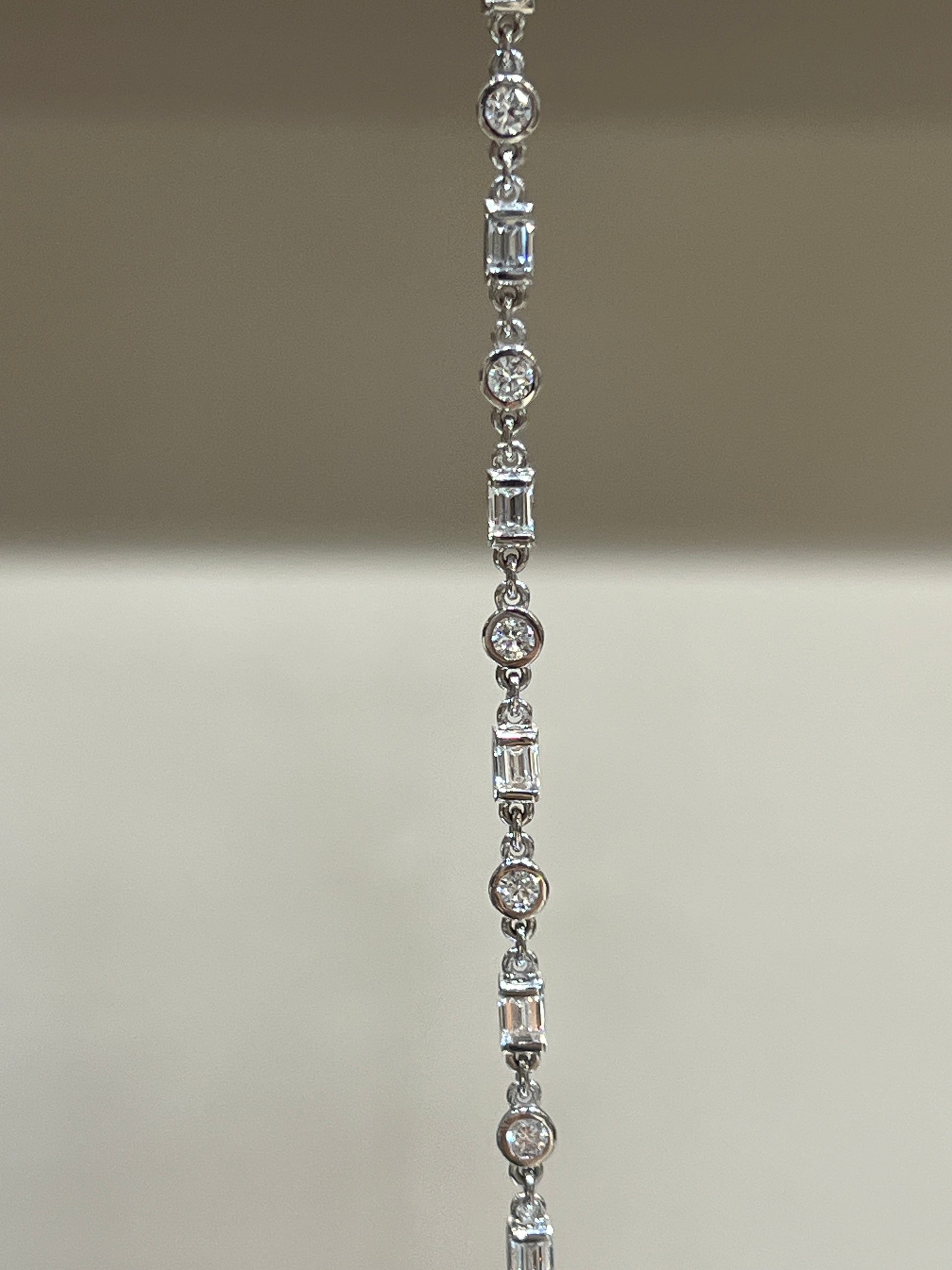 Fayrisse Lab Diamond Bracelet - Radiant Sophistication - Fiona Diamonds - Fiona Diamonds
