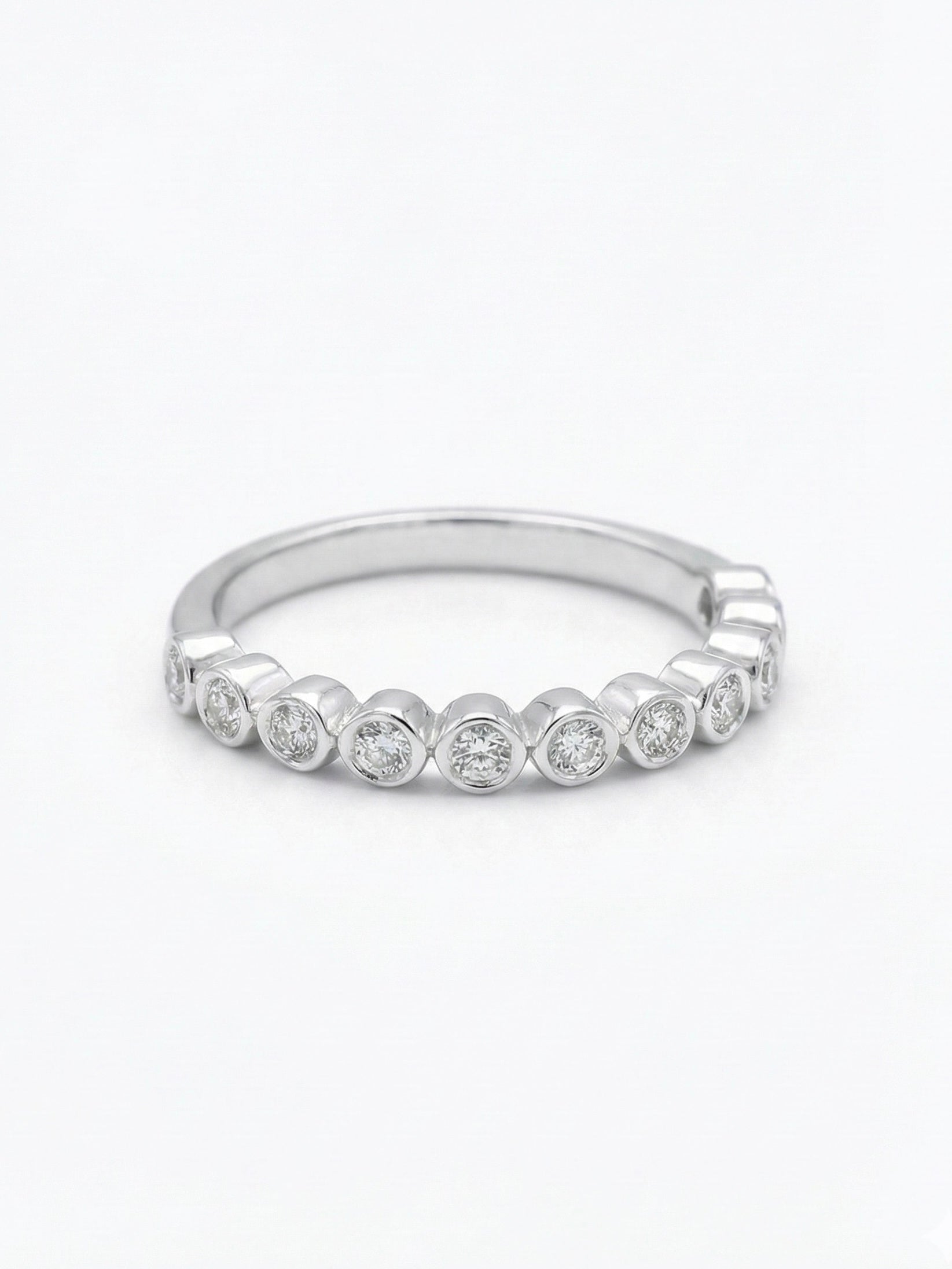 Juniver Lab Diamond Ring Modern Royalty