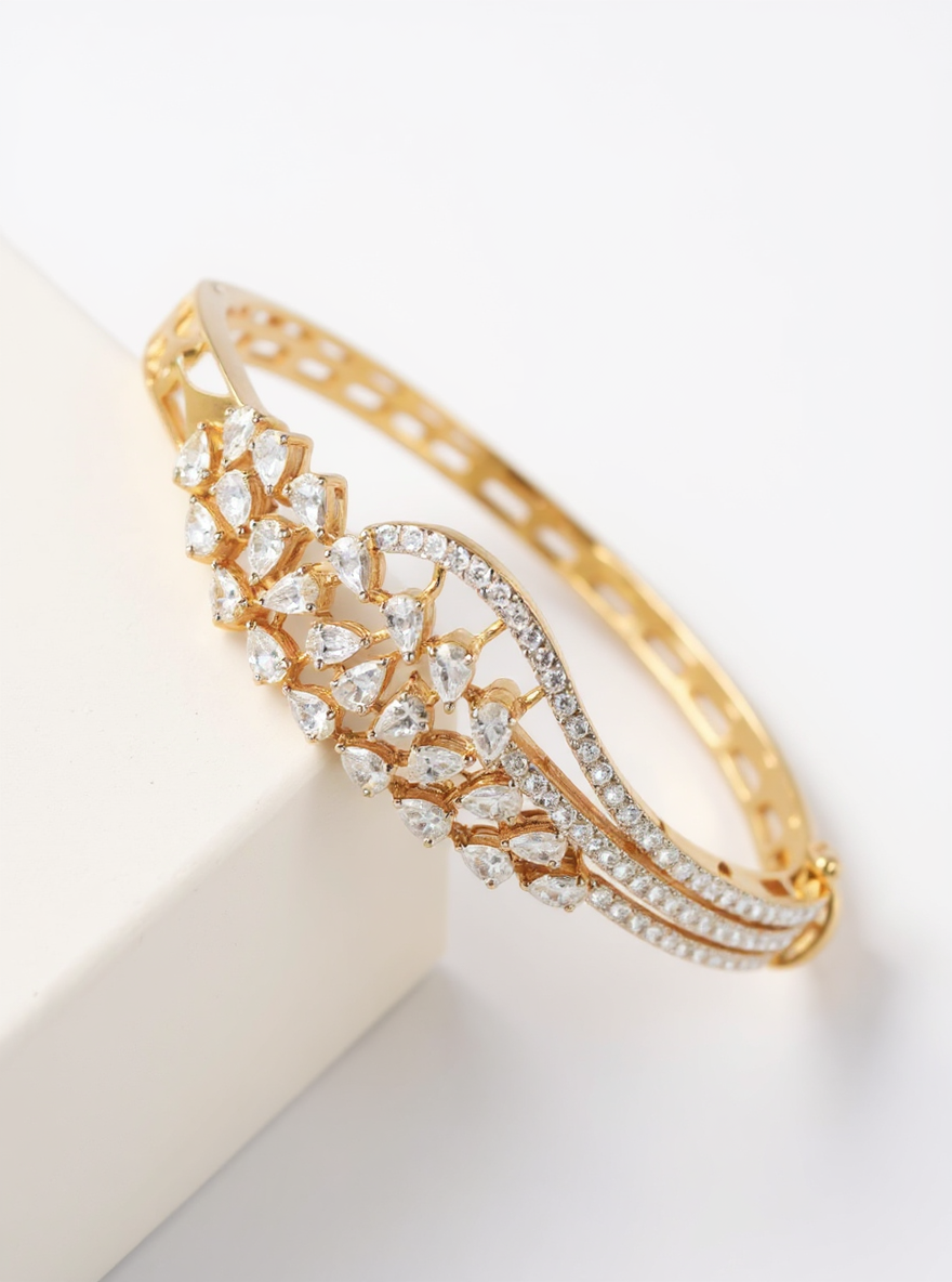 Luna Lab Diamond Bracelet - Elegant & Chic - Fiona Diamonds - Fiona Diamonds