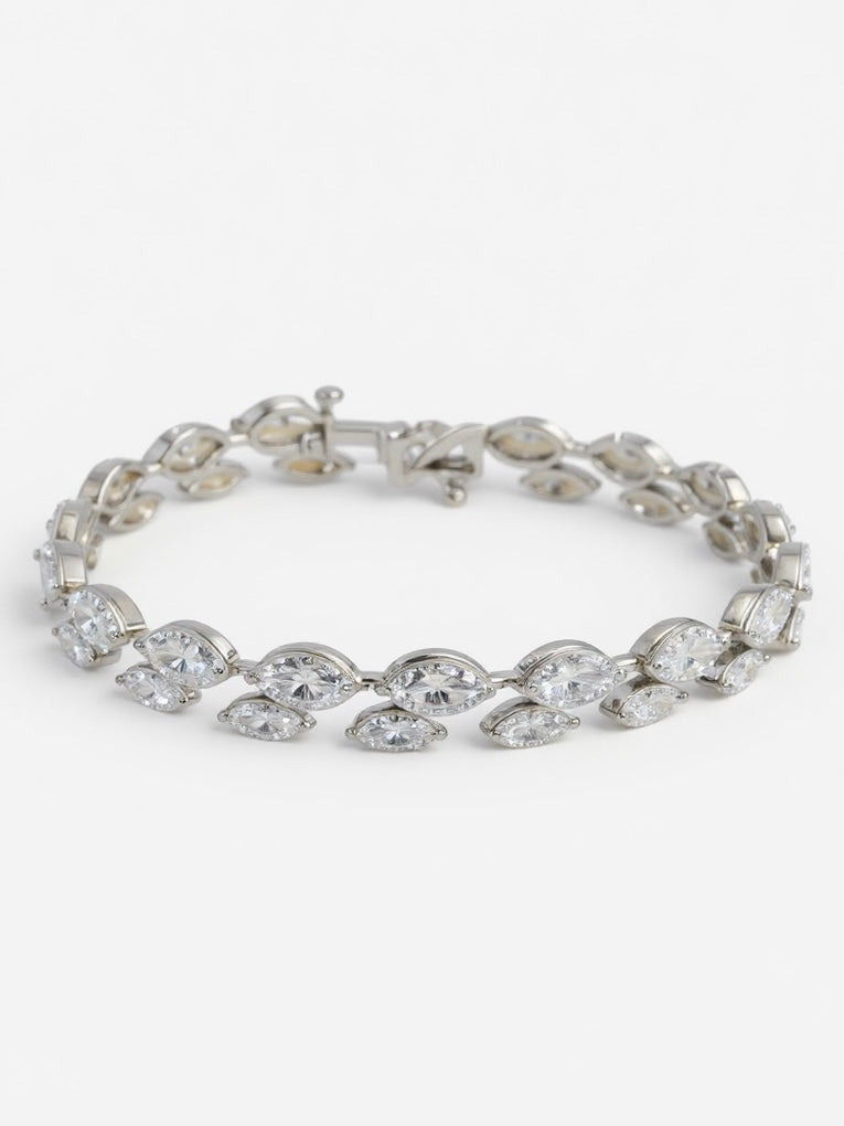 Brynoria Lab Grown Diamond Bracelet – Stylish & Unique - Fiona Diamonds - Fiona Diamonds