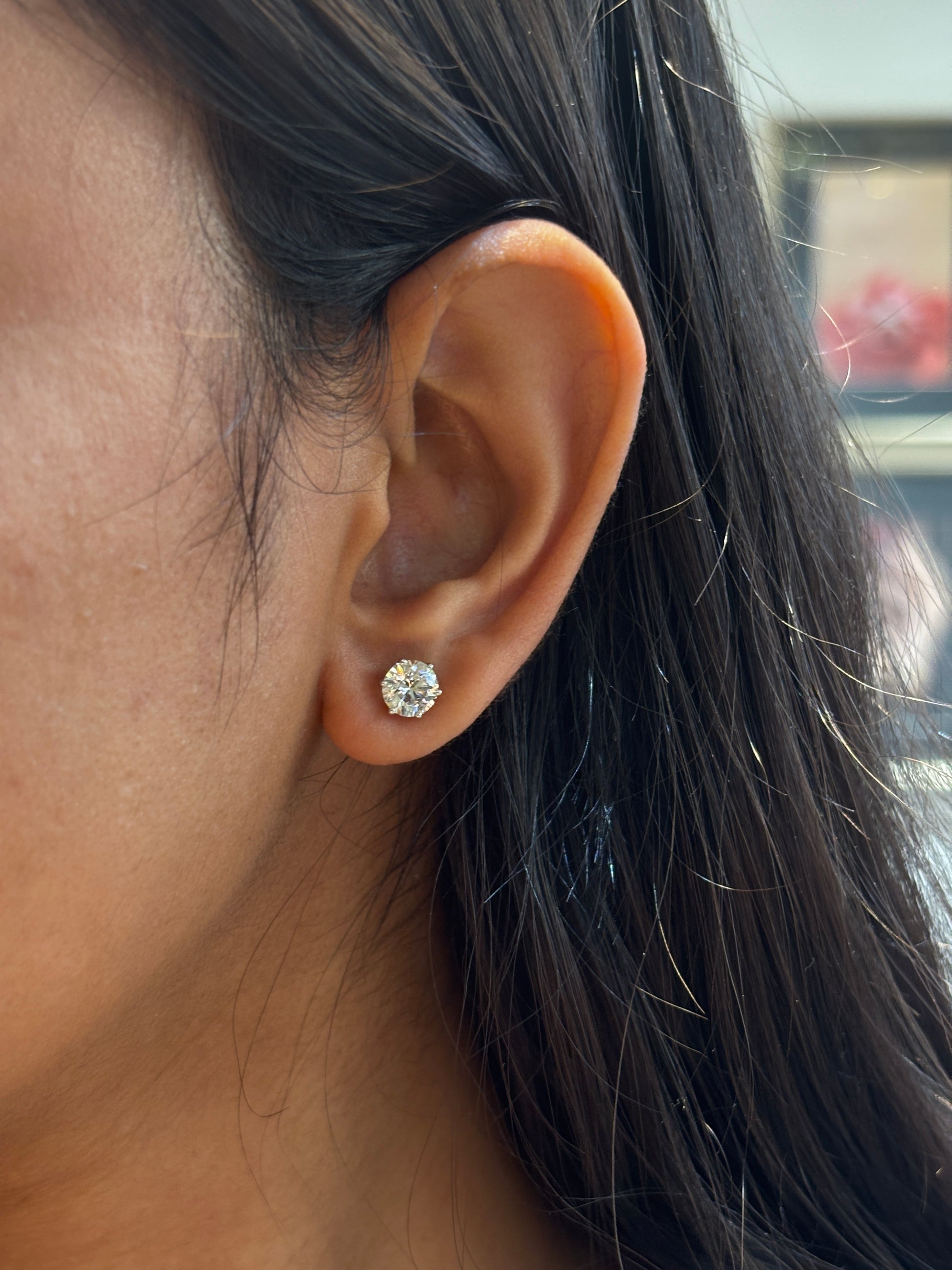 Aelistra 1ct Lab Diamond Earring – Radiant & Classic - Fiona Diamonds - Fiona Diamonds