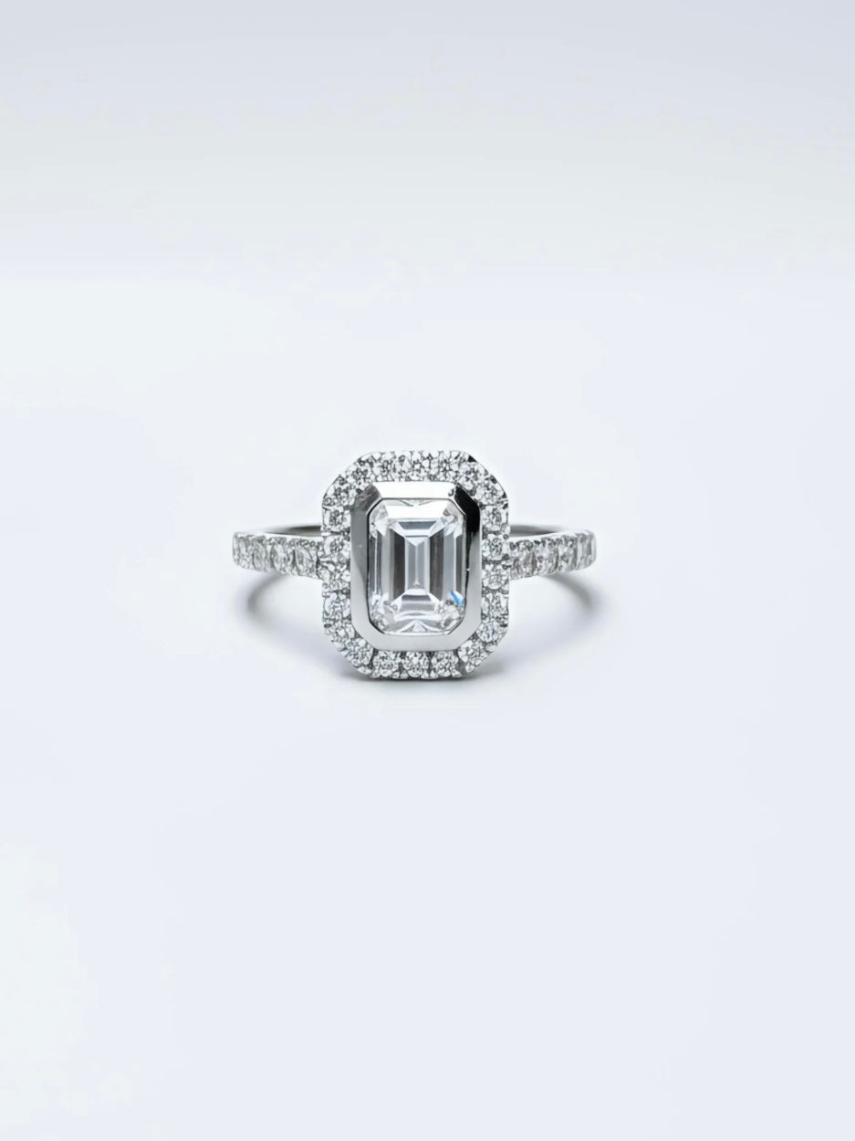 Qynexia Band Lab Diamond Ring - Fiona Diamonds - Fiona Diamonds