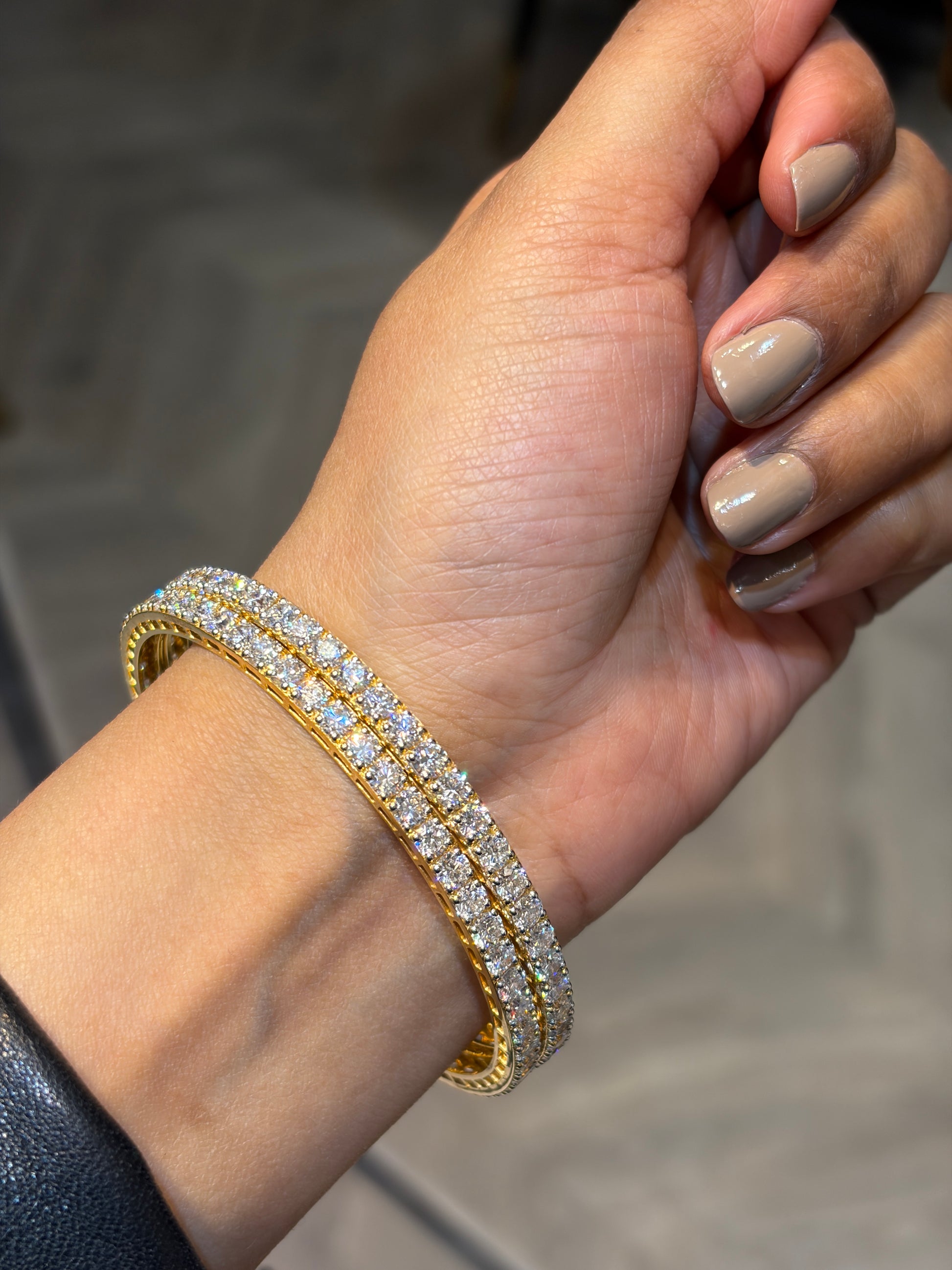 Eternity Lab Diamond Bangle - Graceful Sparkle - Fiona Diamonds - Fiona Diamonds
