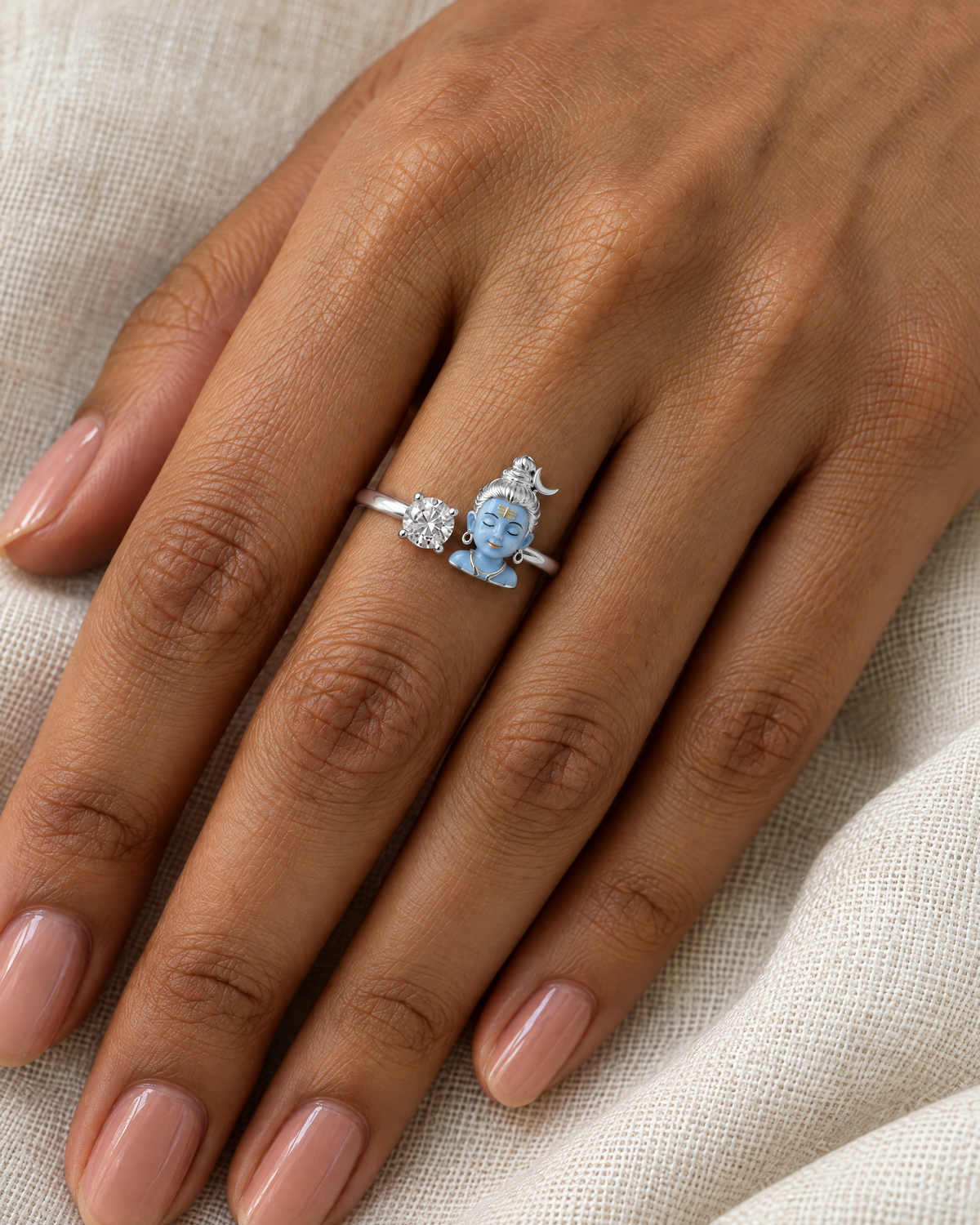 Bal Shiva Mahakal ring in polished 925 silver, worn on the hand