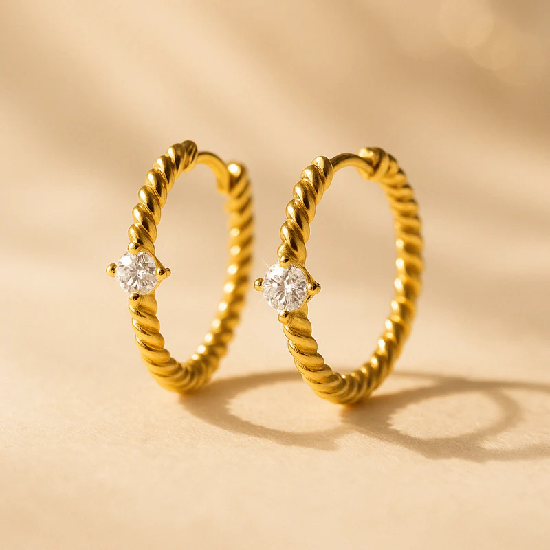 Xyvoria Lab Grown Diamond Earring in 18kt Gold Vermeil - Fiona Diamonds - Fiona Diamonds