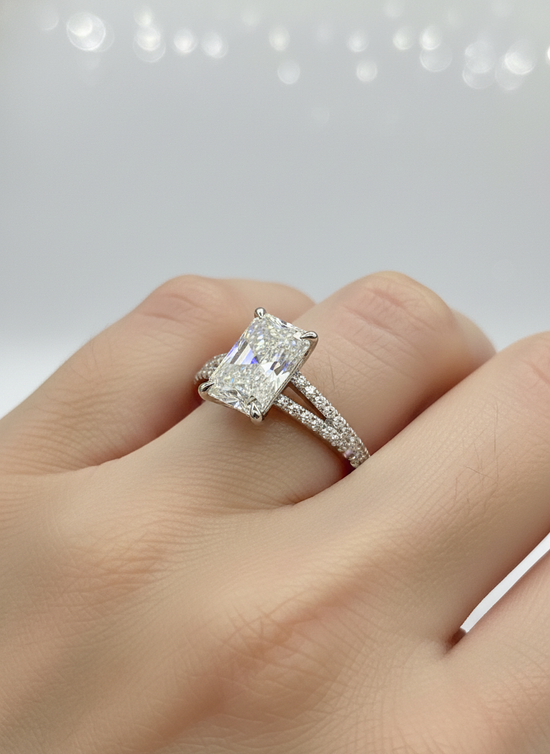 Fantasy 2ct Lab Grown Diamond Ring - Radiant & Chic