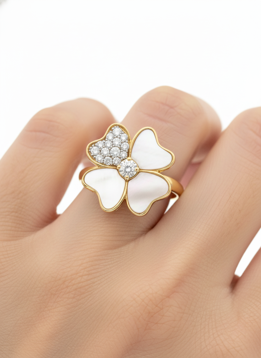 Side view of Venrissa Round Lab Diamond Designer Ring in 18K Yellow Gold - Fiona Diamonds