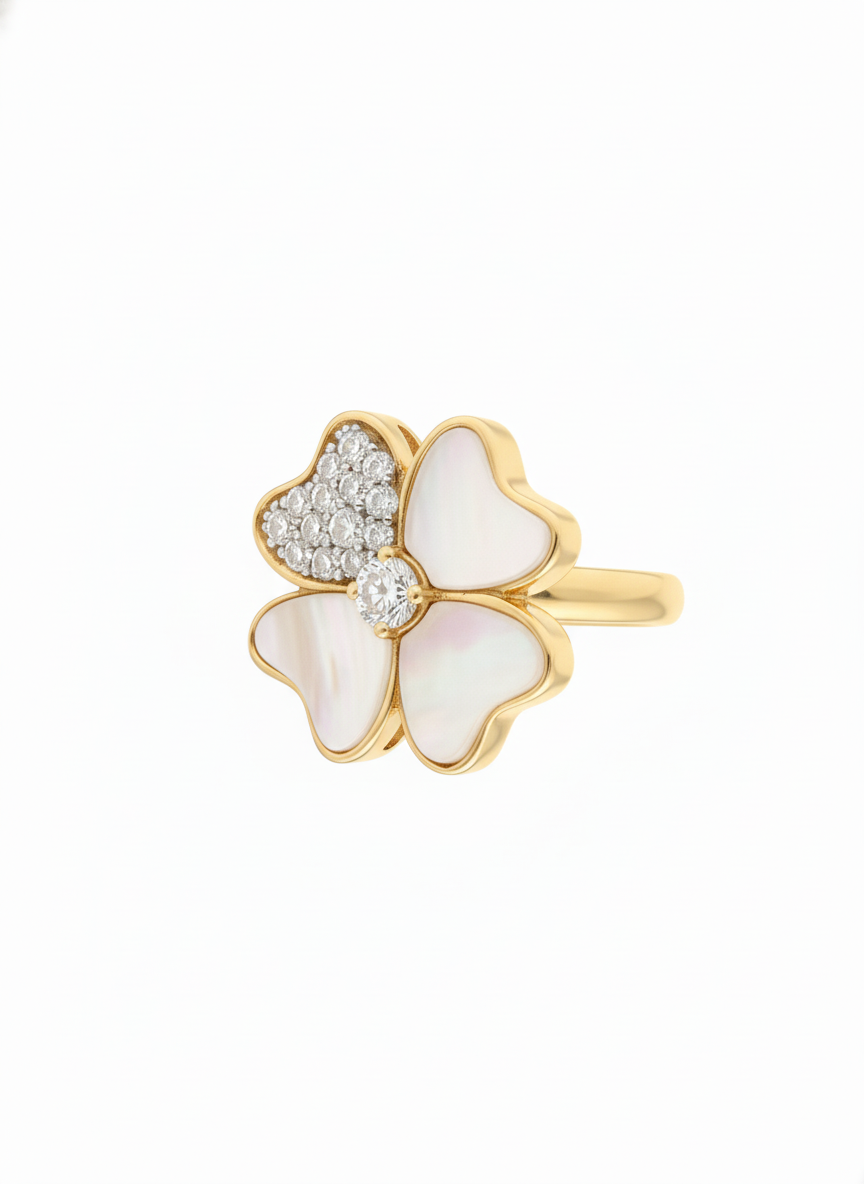 Close -up of Venrissa Round Lab Diamond Designer Ring set in 18K Yellow Gold by Fiona Diamonds