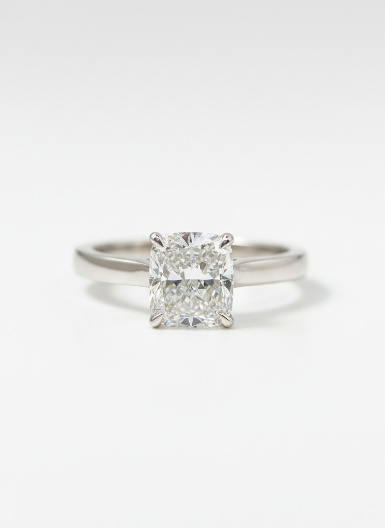 Lustrosa 2ct Lab Grown Diamond Ring - Lustrous Elegance - Fiona Diamonds - Fiona Diamonds