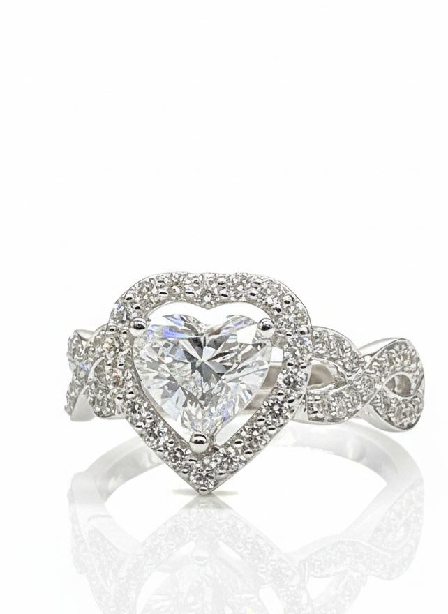 Prestige Lab Grown Diamond Ring - Majestic & Chic - Fiona Diamonds - Fiona Diamonds