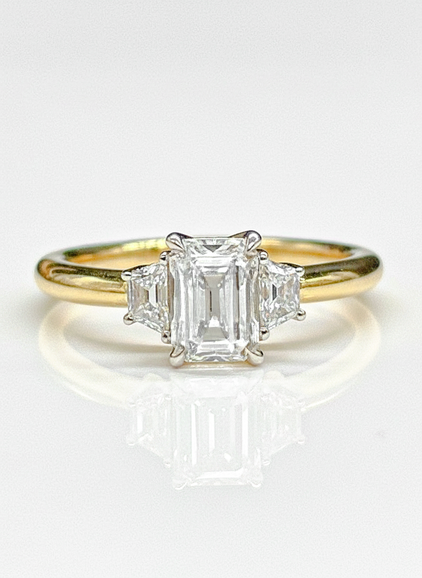 Dazzling 1ct Lab Grown Diamond Ring - Radiant & Elegant - Fiona Diamonds - Fiona Diamonds