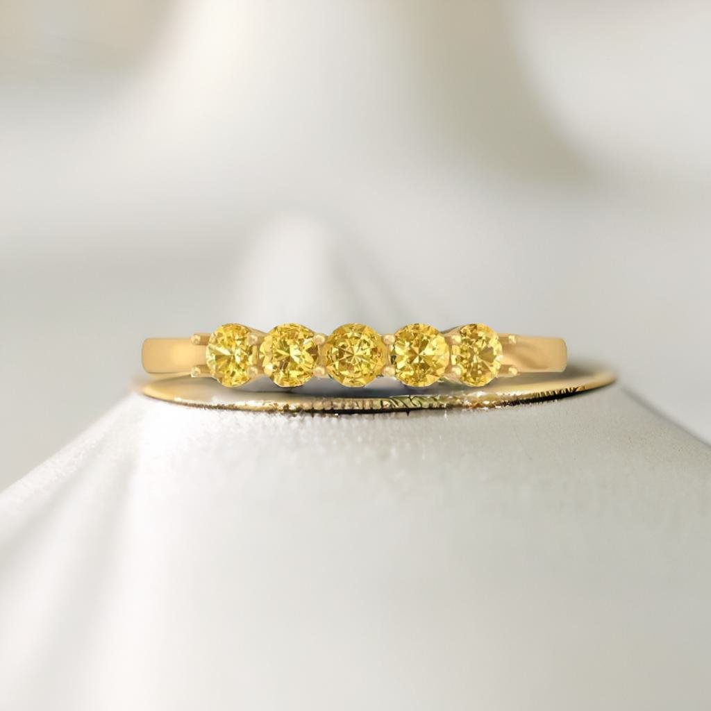 Load image into Gallery viewer, Levita Lab Diamond Ring - Fiona Diamonds - Fiona Diamonds
