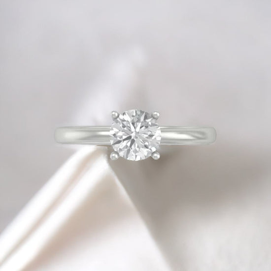Evolve lab grown diamond fancy ring