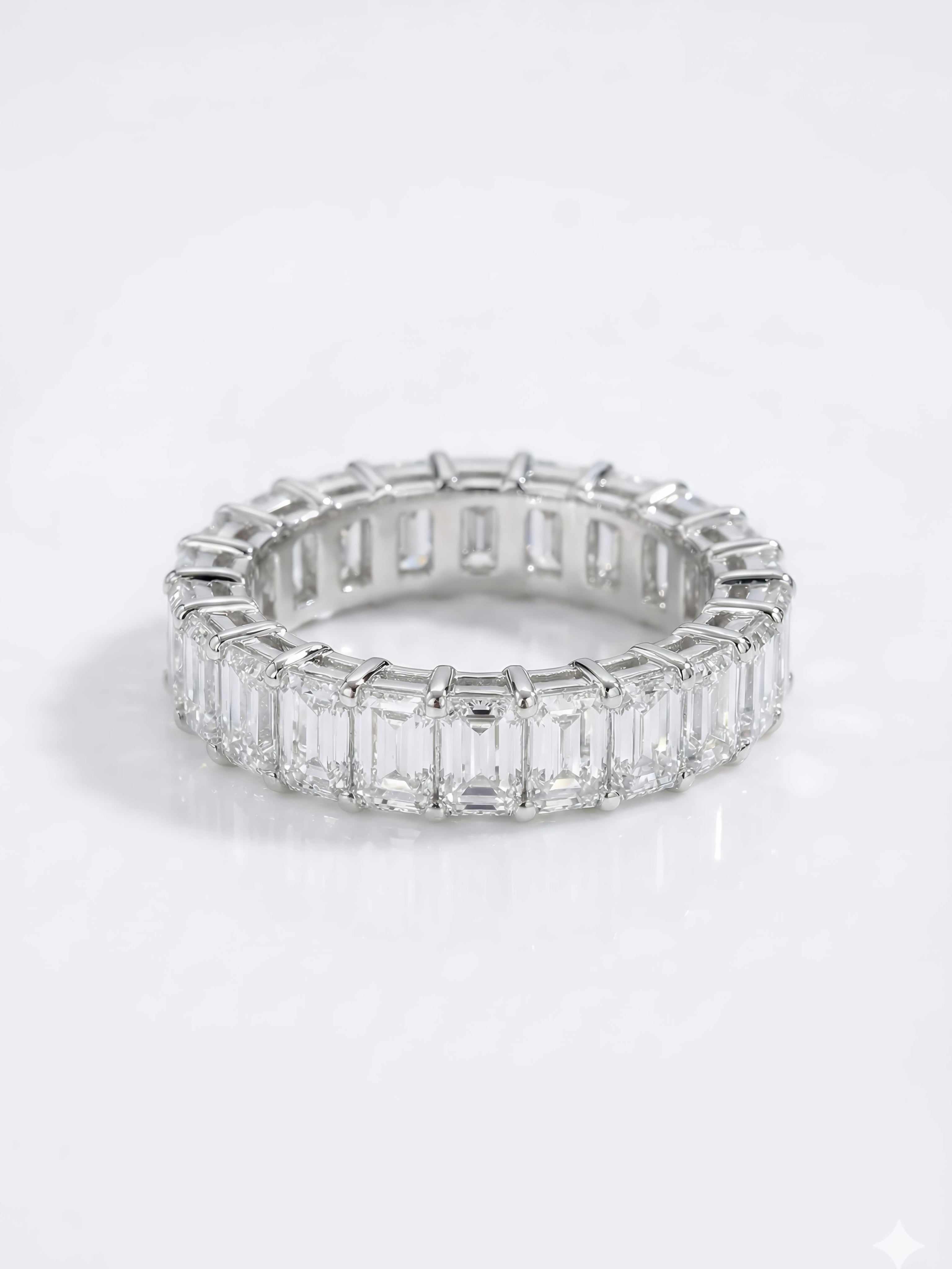 Aelivra Lab Diamond Ring - Elegant Sparkle