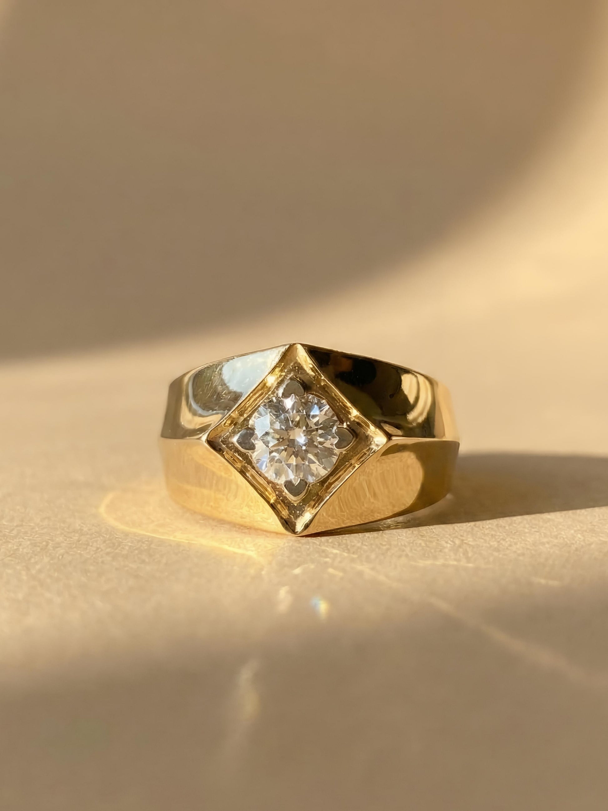 Reverie 1ct Lab Grown Diamond Ring - Dreamy & Elegant - Fiona Diamonds - Fiona Diamonds