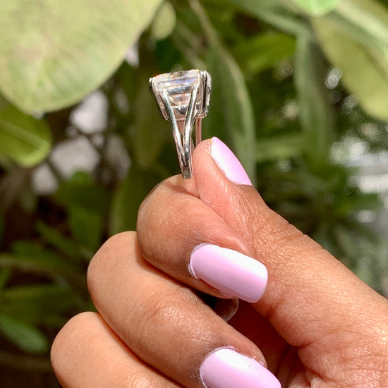 online shopping Tiffany & Co. Knife Edge Platinum 0.21ct Diamond Engagement  Ring Size 3 (boxset) | naplexexam.com