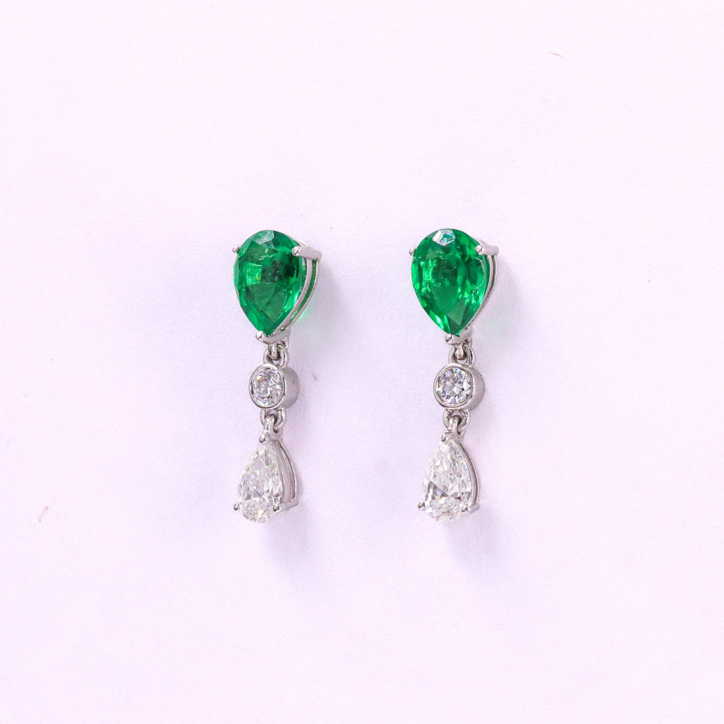 Load image into Gallery viewer, Latest earrings design Prabhodini Lab Grown Diamond Earrings Fiona Diamonds
