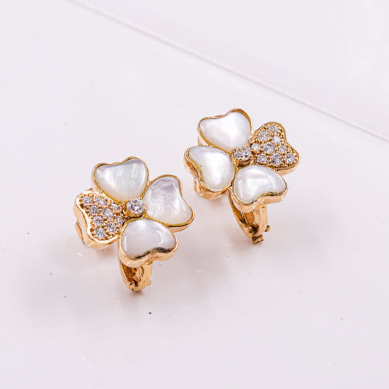 Earrings flower design Logizu Lab Grown Diamond Earrings Fiona Diamonds
