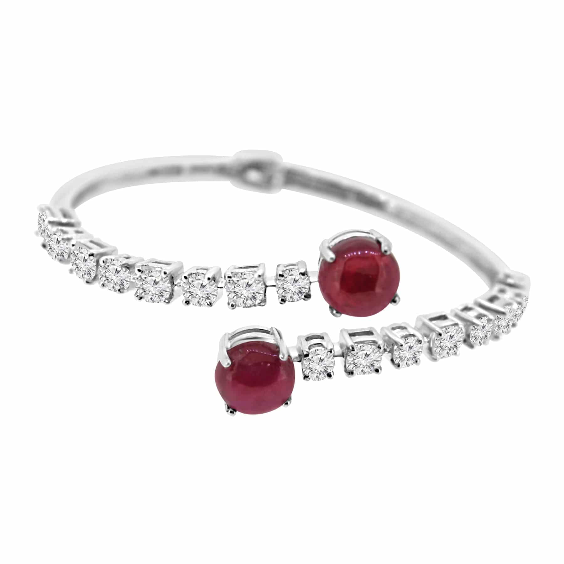 Glared lab grown diamond bracelet