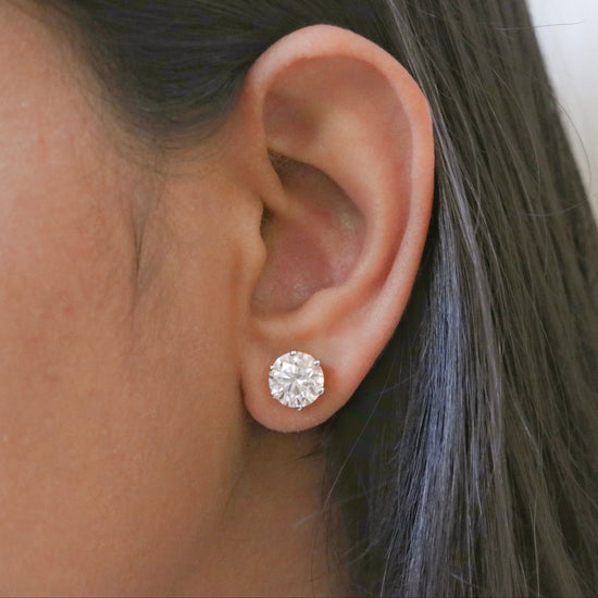 Borage Lab Grown Diamond Earring - Fiona Diamonds - Fiona Diamonds