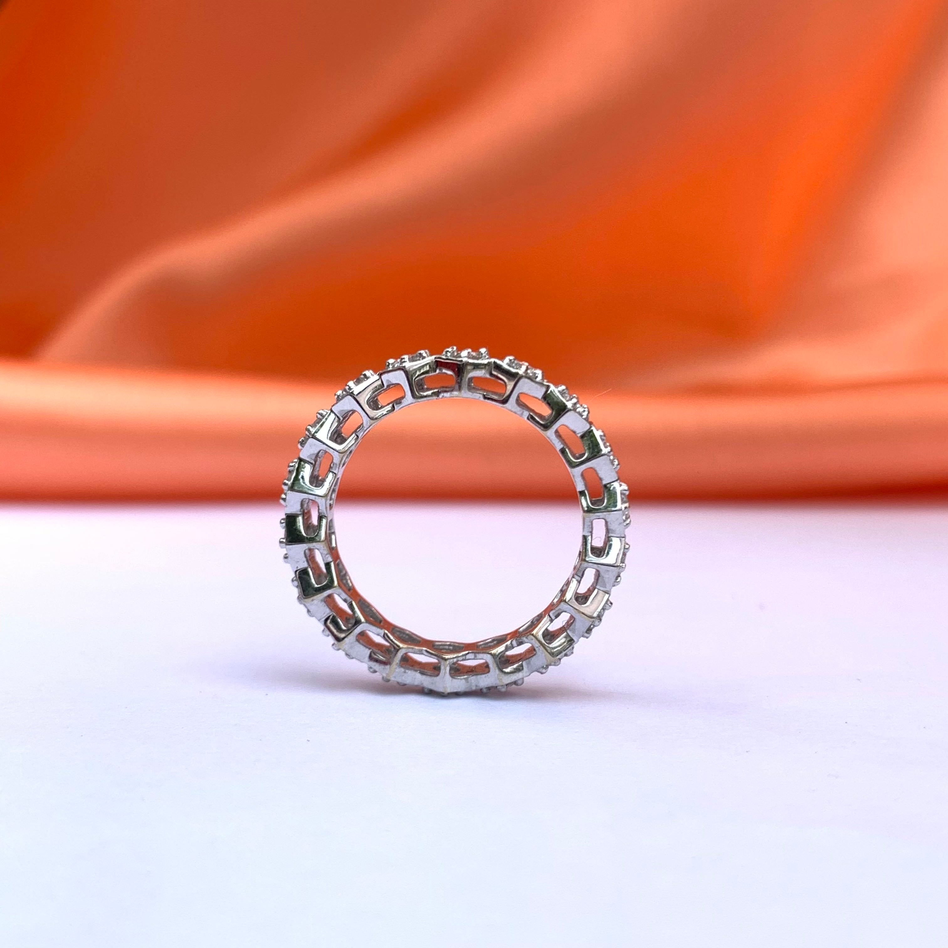 Lucy Moissanite Modern Ring Design