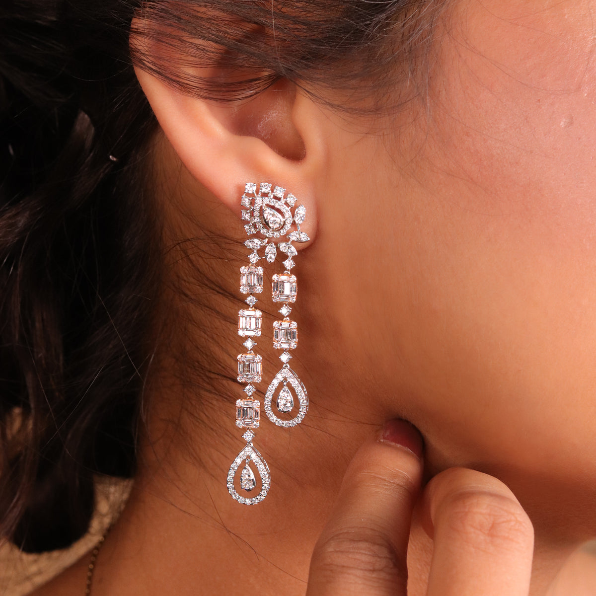 Pin by Purvi Pugalia on Quick saves | Diamond pendants designs, Beautiful diamond  earrings, Cocktail earrings