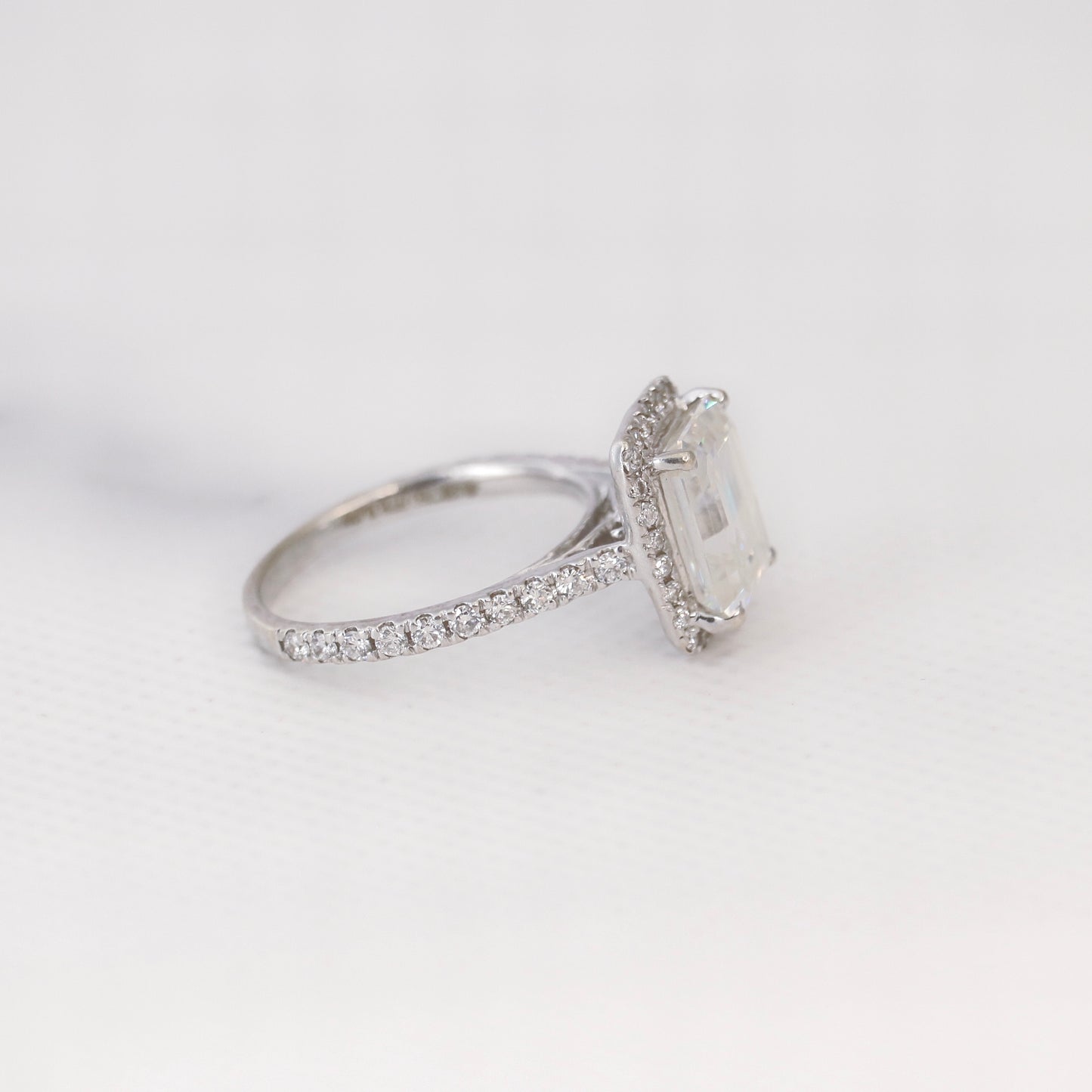 Load image into Gallery viewer, Ready To Ship Manon Moissanite Ring Online at Fiona Diamonds
