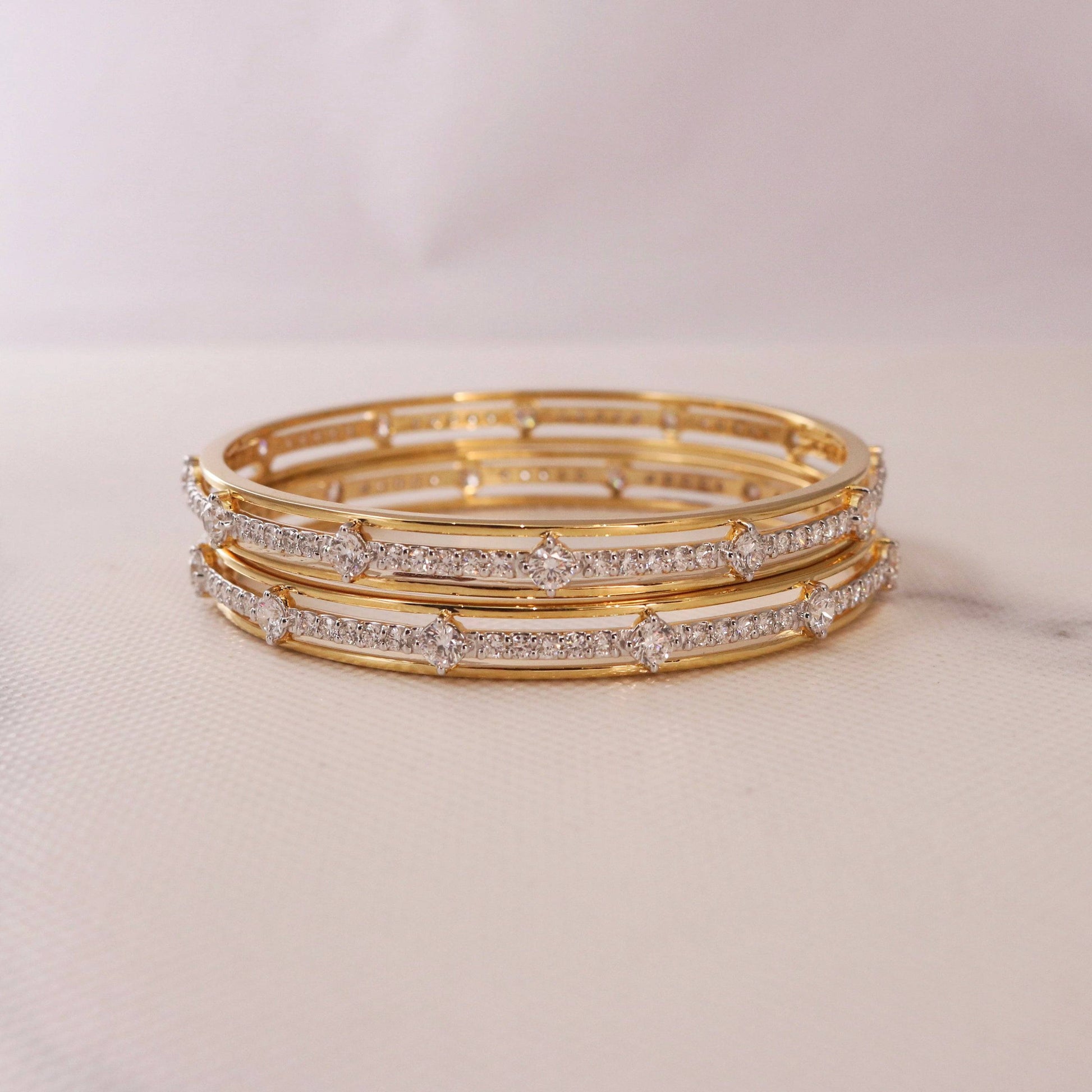 Acress Kada Bangle Fiona Diamonds