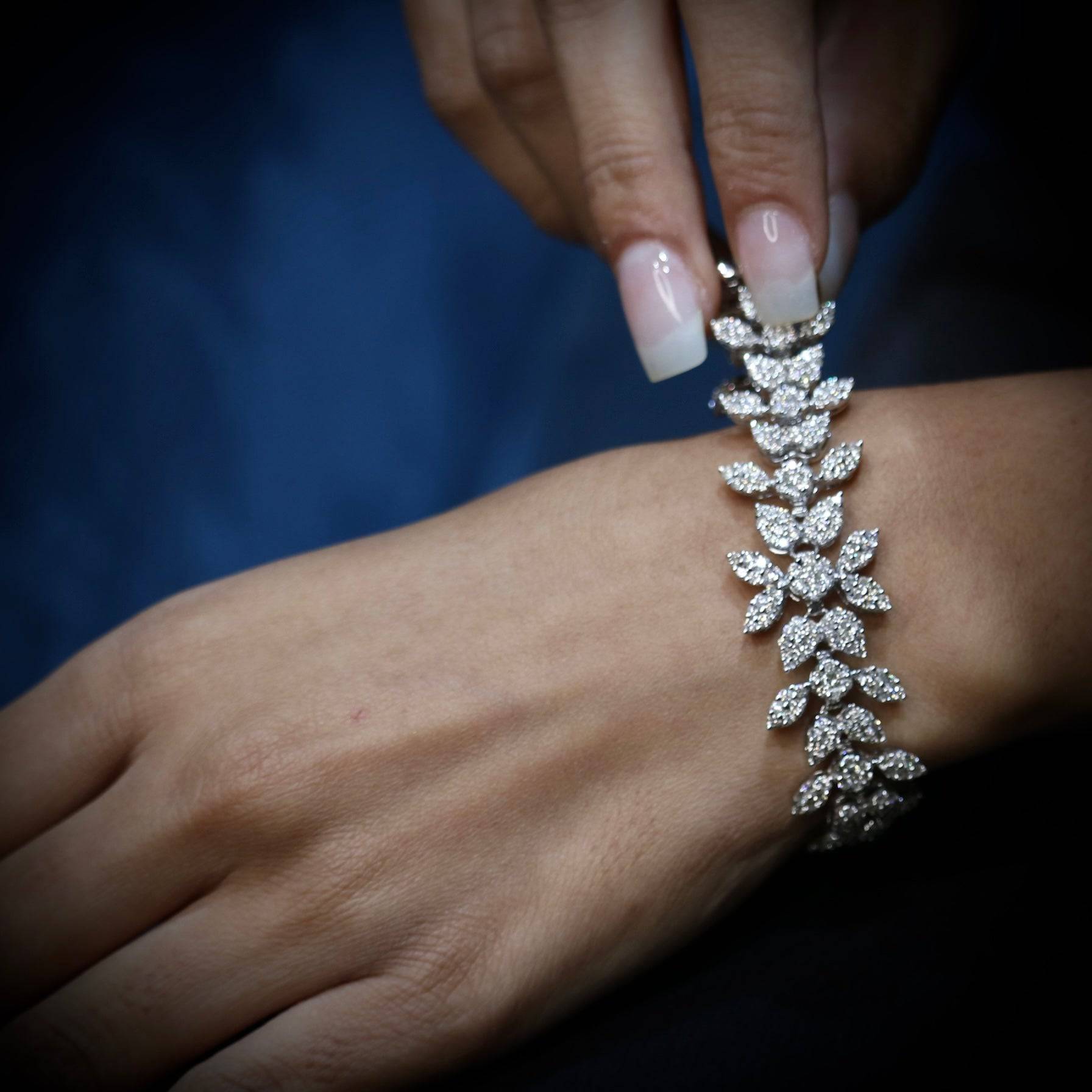 Swingtide bracelet for women Fiona Diamonds