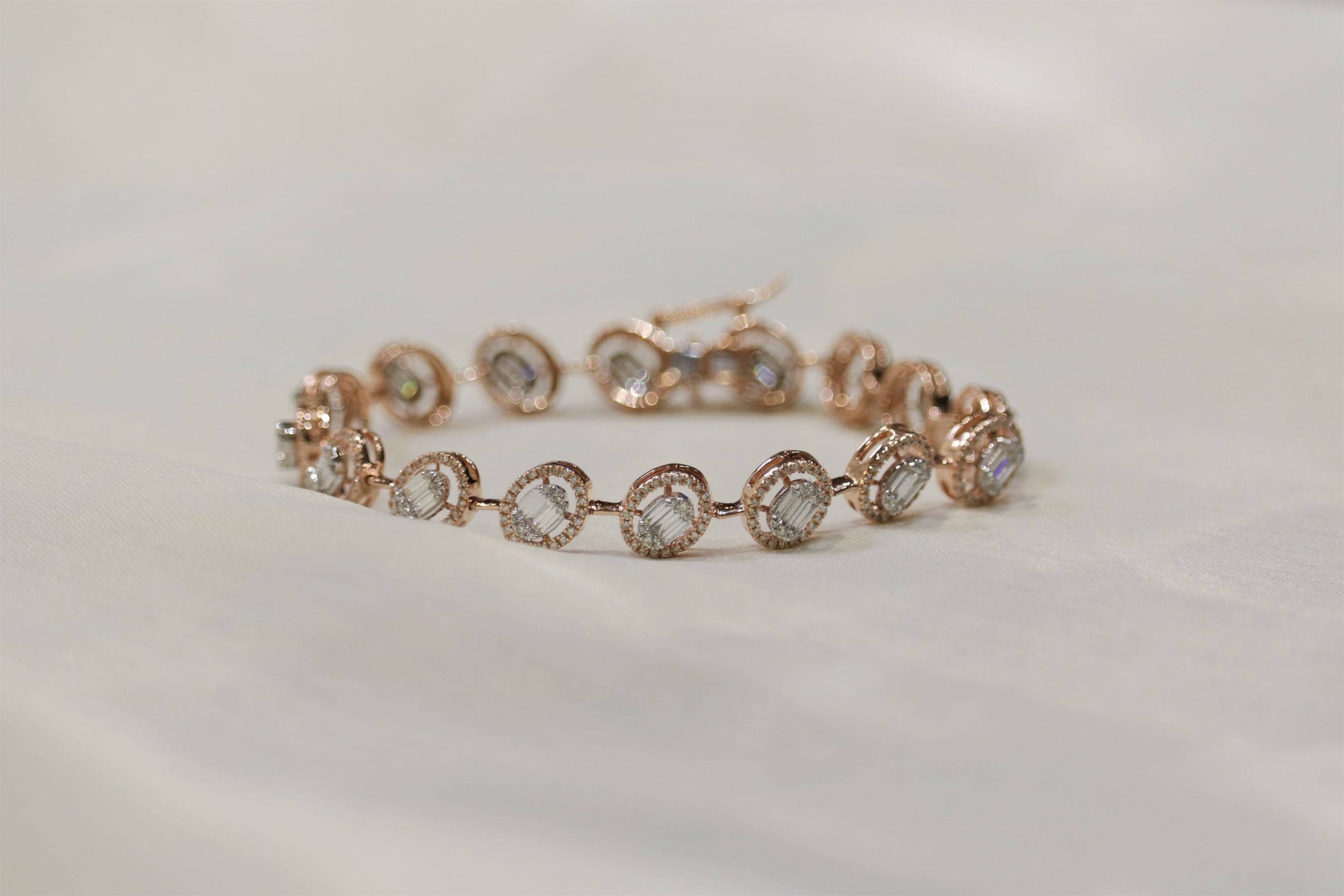 Wanderu lab grown diamond bracelet